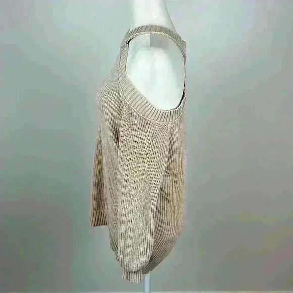 Vici Tan Ribbed Cold Shoulder Sweater Size M - Picture 3 of 9